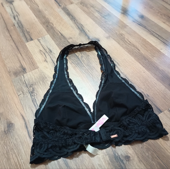 Victoria secret bralette - Picture 3 of 4